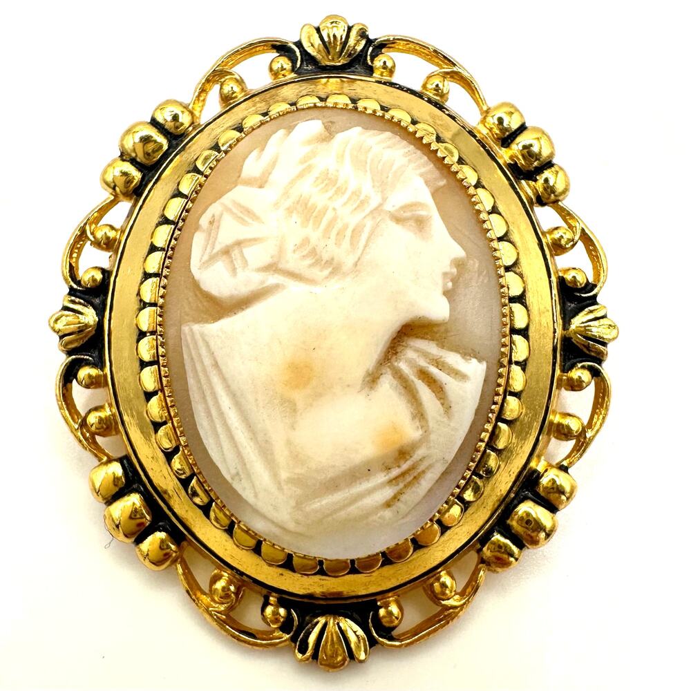 Vintage gold tone genuine carved shell cameo white pink woman's face brooch